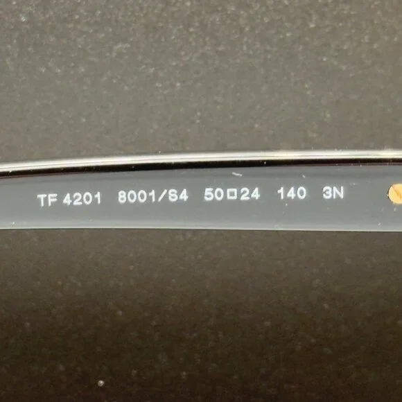 Tiffany & Co TF 4201 8001/S4 Black Round Sunglasses Grey Lens 50 24 140 SCRATCH - Picture 16 of 16